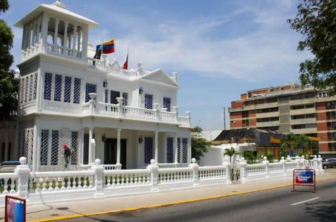 Alcaldía Bolivariana de Maracaibo avanza en la recuperación de Villa Carmen Alcaldía Bolivariana de Maracaibo avanza