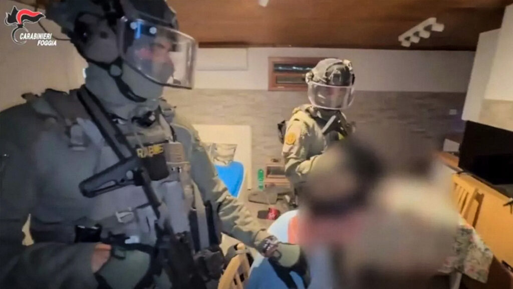 Así cayó el capo de la mafia italiana tras cinco años de fuga en Foggia (VIDEO) capo de la mafia italiana