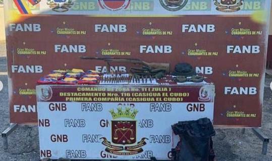 FANB destruye campamento Tancol con brazaletes de las FARC en Zulia campamento Tancol