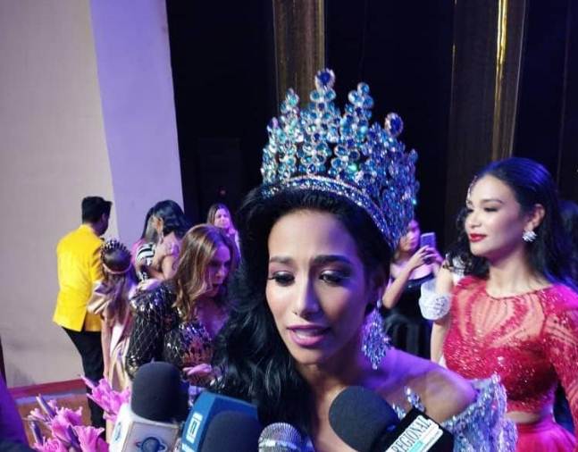 Karla Moronta conquista la corona en la Feria Internacional de La Chinita Feria Internacional de La Chinita
