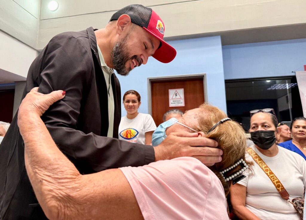 Bajo la gestión del alcalde Héctor Soto, el plan “San Francisco, Qué Bien Te Ves” alcanza más de 600 pacientes atendidos con cirugías visuales gratuitas Cirugías Visuales Gratuitas