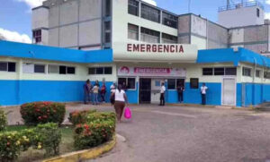 ataque con arma blanca en la cabeza
