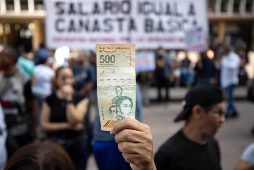 Representantes laborales y empresariales revelan cifras propuestas para aumento salarial aumento salarial en Venezuela