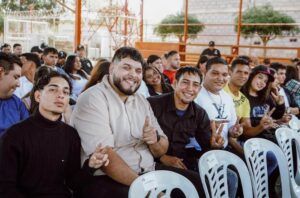 juventud revolucionaria de San Francisco