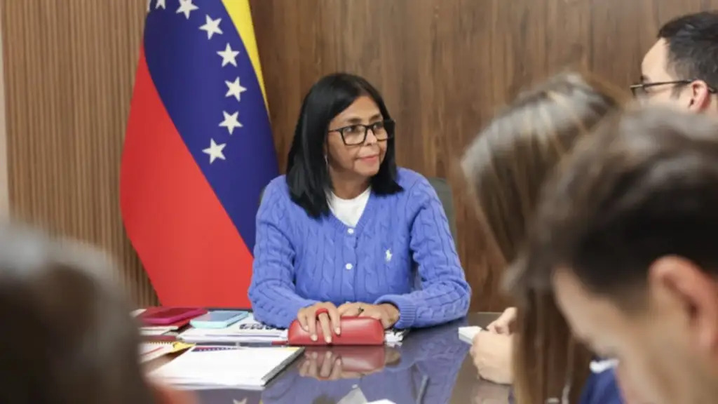 Delcy Rodríguez y Donald Trump serán ponentes en la Cumbre Prioritaria del Foro de Inversiones Internacionales donald trump