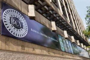 licencias financieras para Venezuela