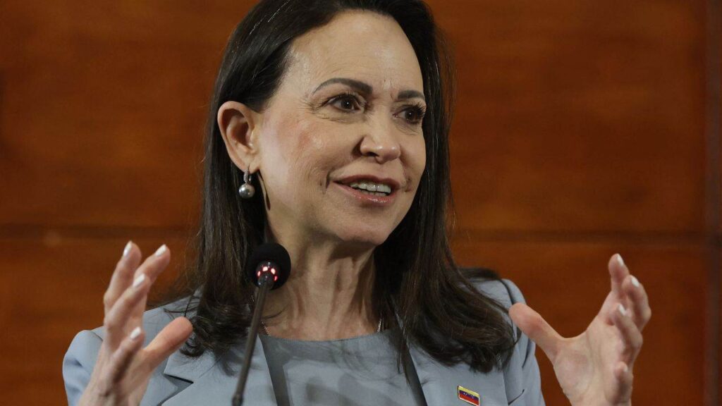 María Corina Machado afirma que regresará pronto a Venezuela transición democrática