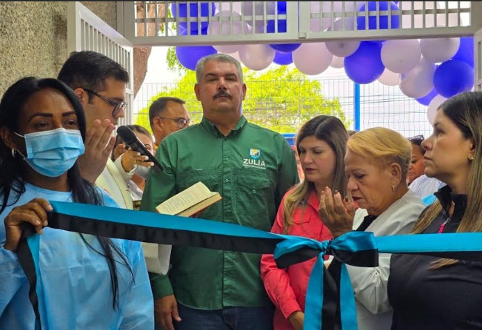 Plan Cayapa de la Salud: Gobernador Luis Caldera inaugura la Clínica Popular Corito I totalmente rehabilitada en Maracaibo Plan Cayapa de la Salud en Zulia