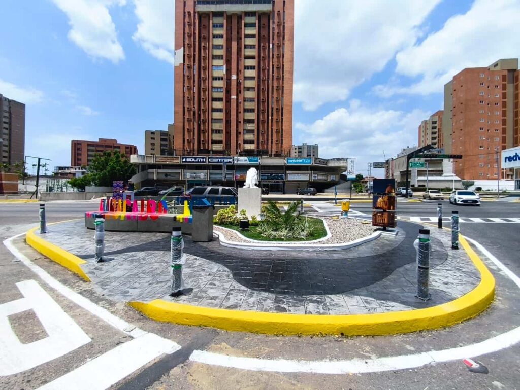 Alcaldía de Maracaibo rehabilitada la Plaza Club de Leones Plaza-Club-de-Leones