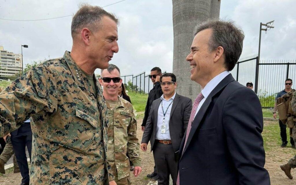 Visita militar en Caracas: Jefe del Comando Sur supervisó simulacro y mantuvo reuniones clave Jefe del Comando Sur en Caracas