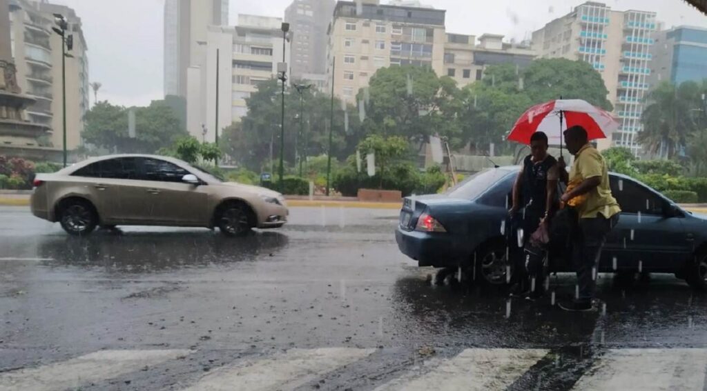 lluvias por onda tropical en Venezuela