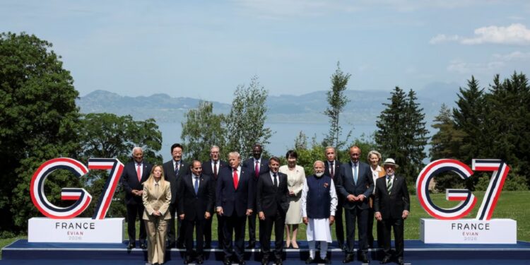 Líderes del G7 enfocan debate en IA y redes sociales durante cierre de la cumbre Líderes del G7