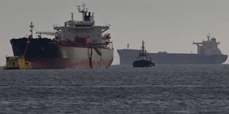 Irán confirma apertura del estrecho de Ormuz para barcos comerciales estrecho de Ormuz