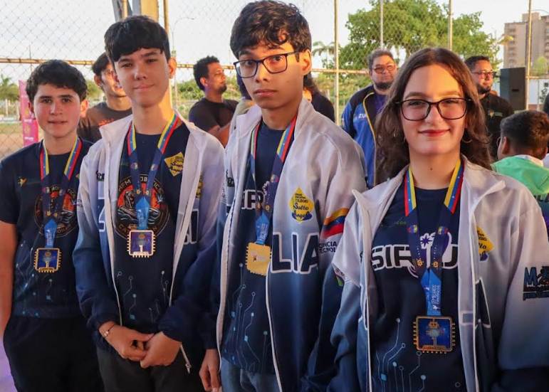 Estudiantes y atletas marabinos reciben respaldo para competencias internacionales por parte de la Alcaldía de Maracaibo Competencias internacionales en Maracaibo