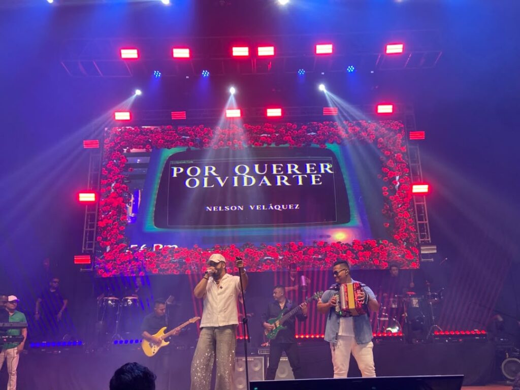 ¡SOLD OUT BAJO LA PRODUCCIÓN DE COVER MUSIC VENEZUELA! Nelson Velásquez le llegó “Directo al Corazón” a Maracaibo