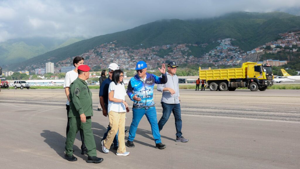 Delcy Rodríguez activa plan de contingencia aérea en aeropuerto de Maiquetía Aeropuerto de Maiquetía