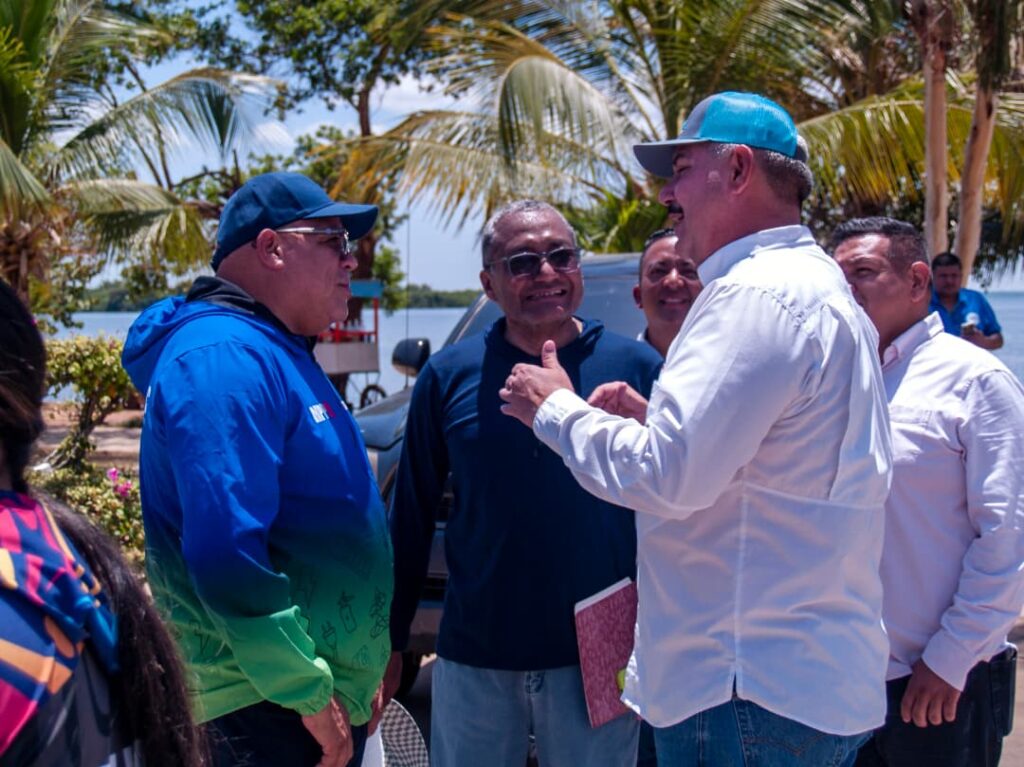Gobierno distribuye 520 transformadores en los 21 municipios del Zulia 520 transformadores