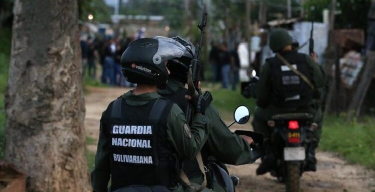 Caen abatidos “El Charluo” y “El Bob Marley” en operativos de la GNB en Sucre y Guárico operativos policiales