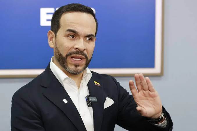 La estrategia que aplicará De la Espriella contra migrantes irregulares política antimigratoria