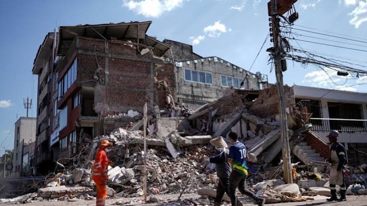 Dos muertos y siete venezolanos desaparecidos es el saldo tras sismo en Colombia sismo en Pereira