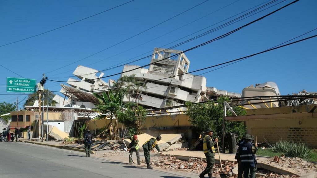 Se eleva a 6.438 los fallecidos por el doble terremoto en Venezuela fuerte sismo en Venezuela