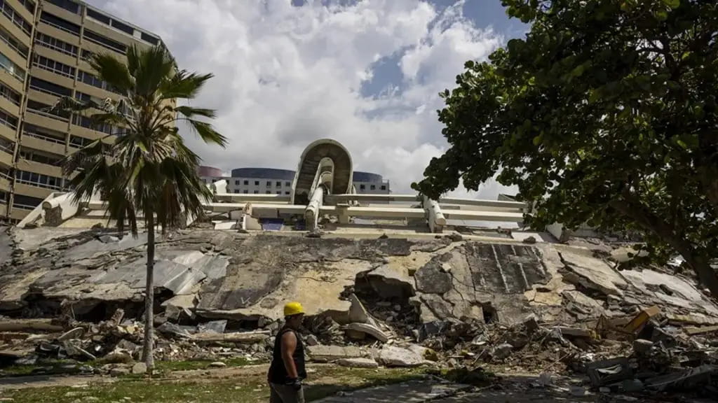 Localizan siete cuerpos de una familia tras 55 días del terremoto en La Guaira familia fueron encontrados sin vida