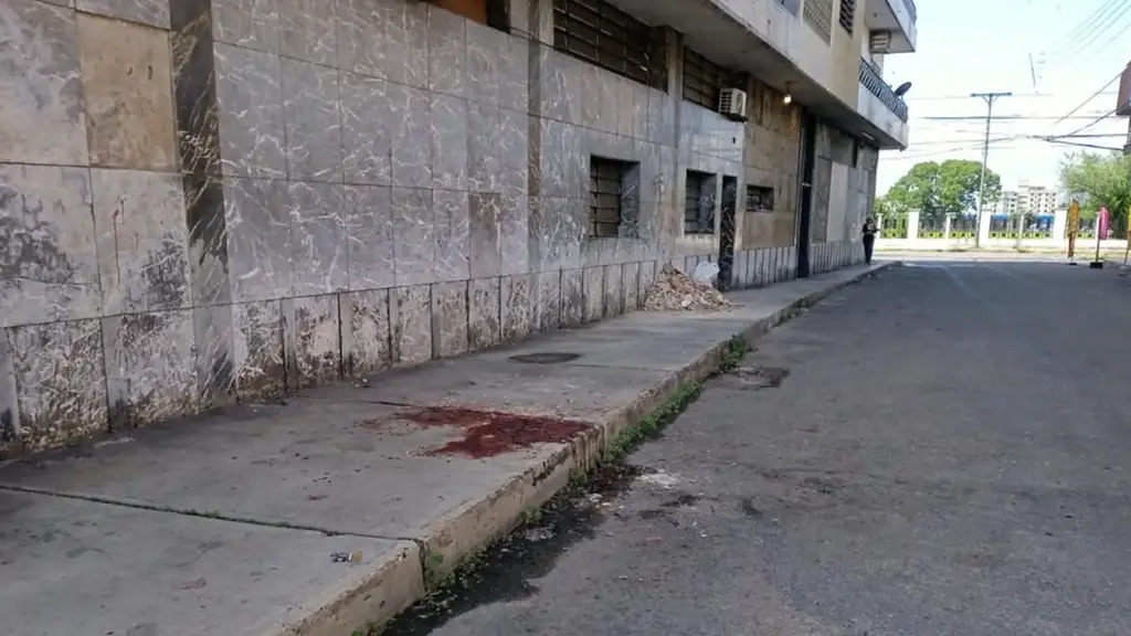 Matan de una pedrada en la cabeza a hombre tras salir de un bar en Maracay hombre muere en Maracay