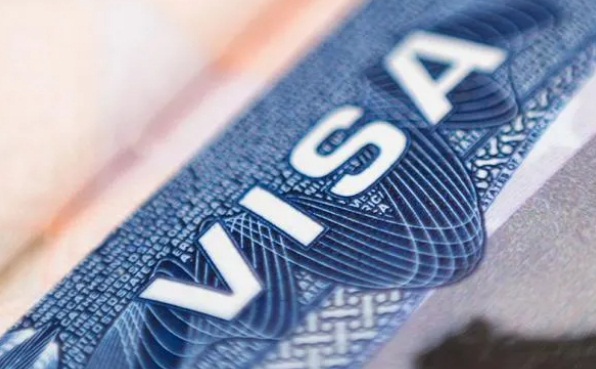 EE.UU. prepara masiva revocación de visados que afectará a 200.000 extranjeros revocación de visas B1 y B2