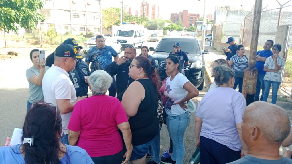 Restituyen servicio eléctrico a familias de Zapara I en Maracaibo servicio eléctrico en Zapara I