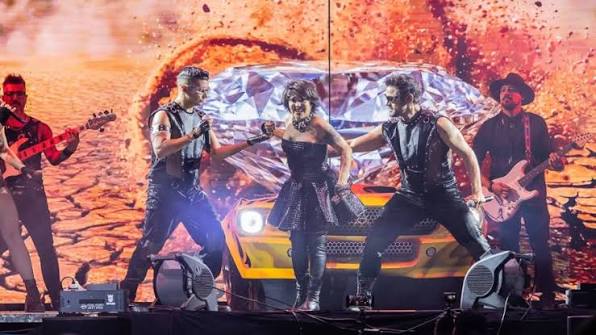 Alejandra Guzmán sufre luxación de cadera durante concierto en México cantante Alejandra Guzmán