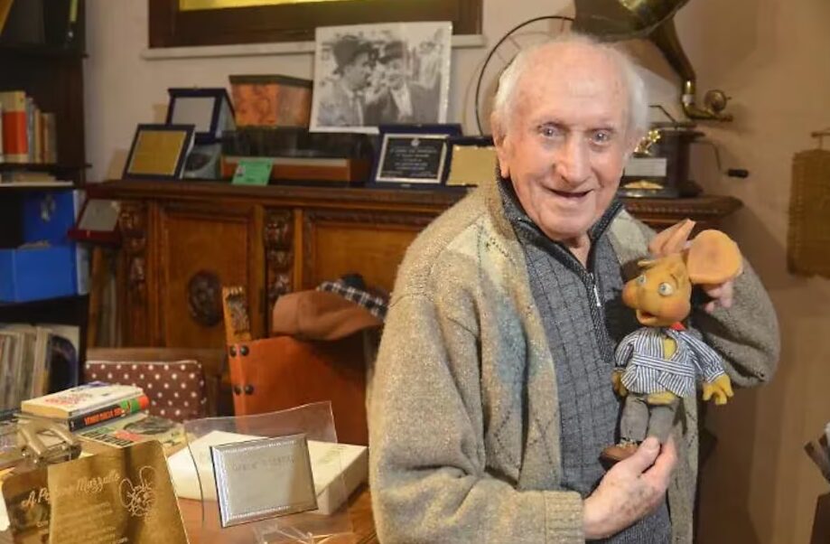 Fallece a los 100 años Peppino Mazzullo, el legendario actor italiano que dio voz a Topo Gigio