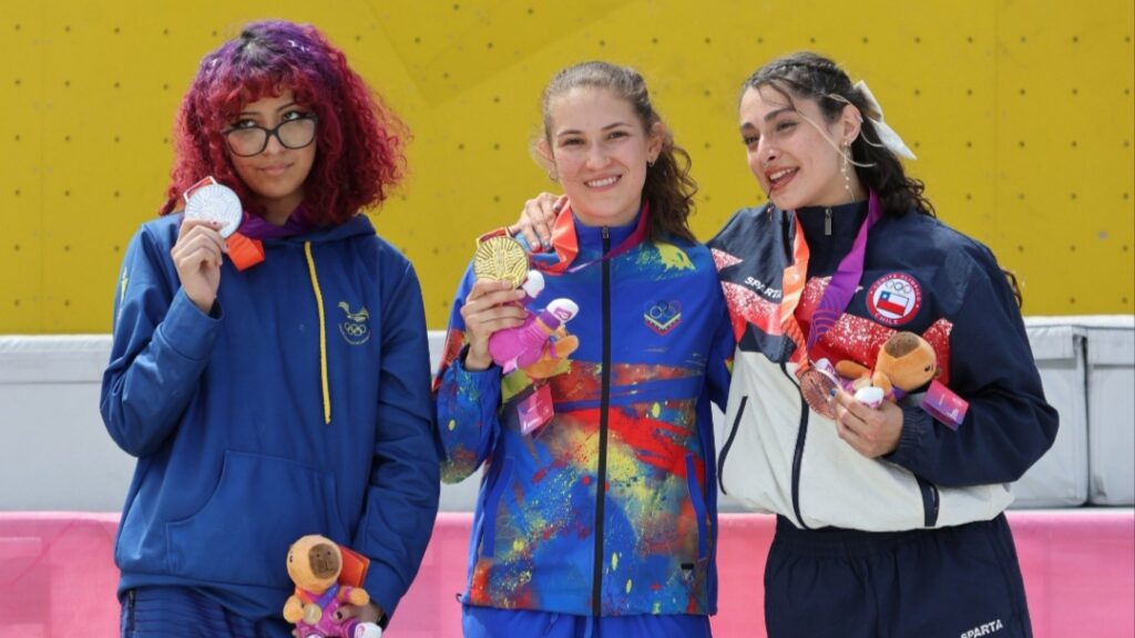 Sabrina Baumgartner hace historia con oro en escalada de velocidad y sella su boleto a Lima 2027