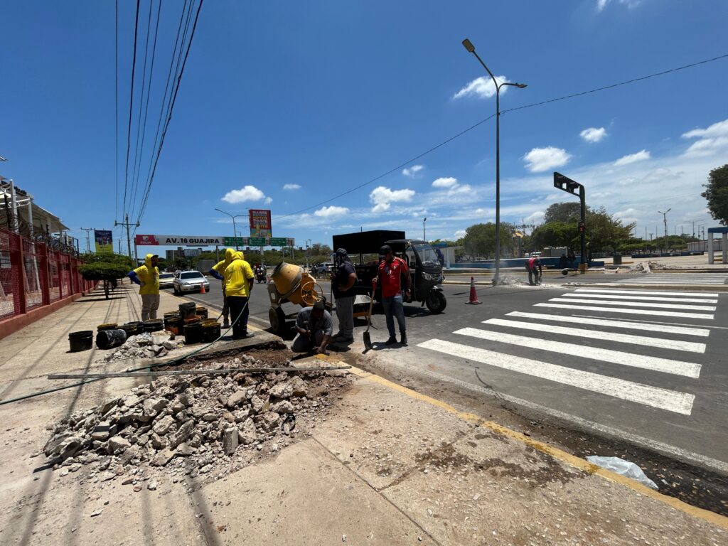 Alcaldía de Maracaibo continúa con la modernización de los cruces peatonales modernización vial en Maracaibo
