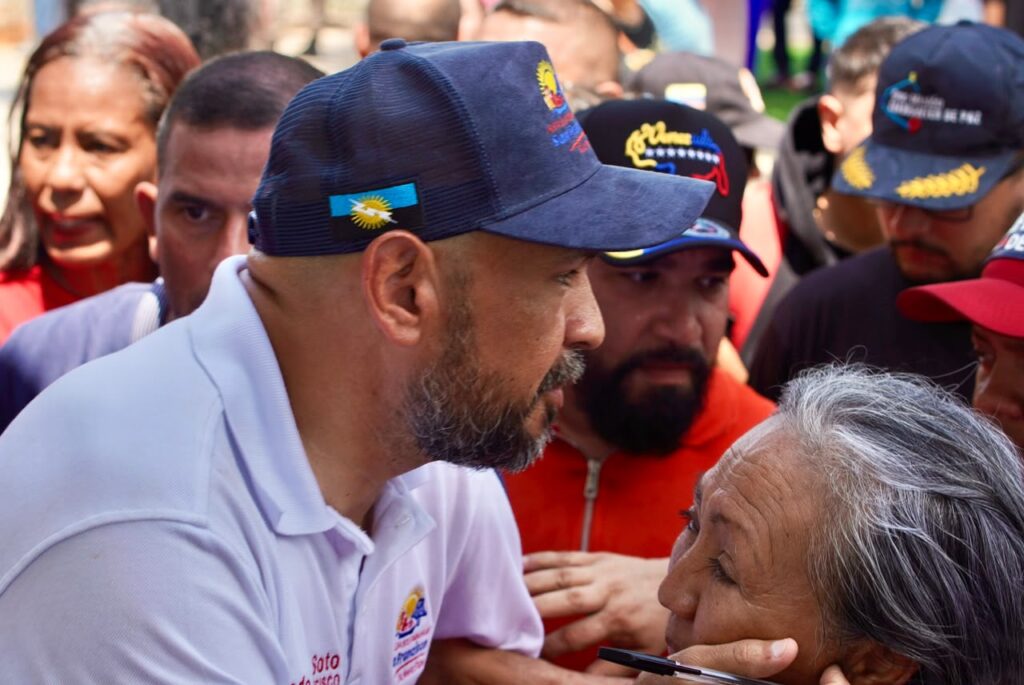 Alcalde Héctor Soto inicia obras estructurales para optimizar el servicio hídrico en Domitila Flores sistema hídrico en San Francisco