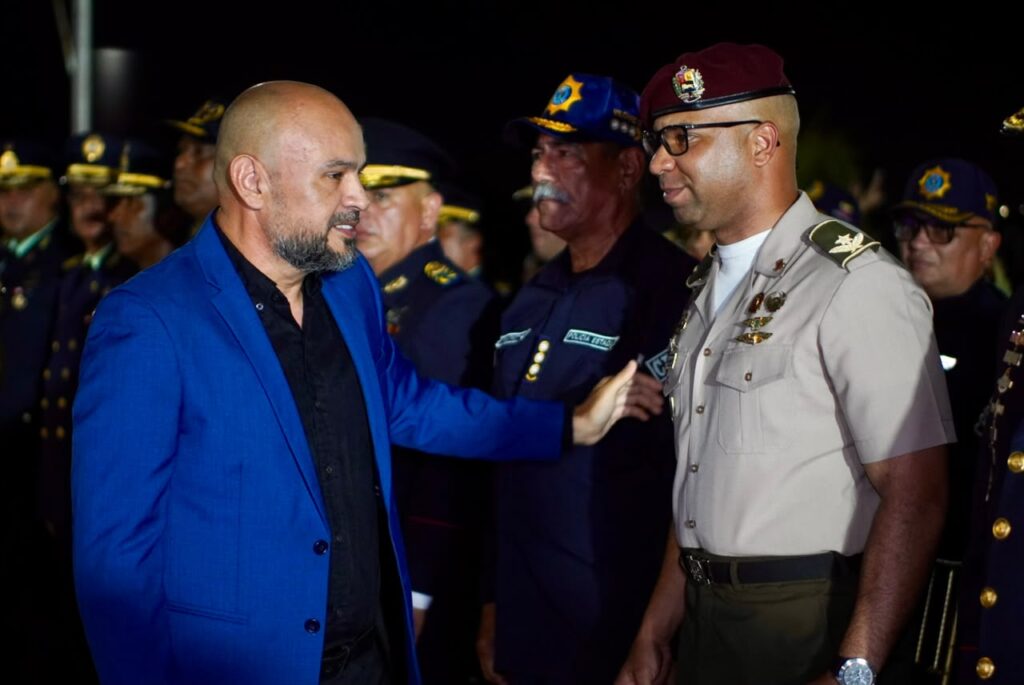 Alcalde Héctor Soto acompaña balance de 100 días de Polisur y anuncia mejoras para los funcionarios