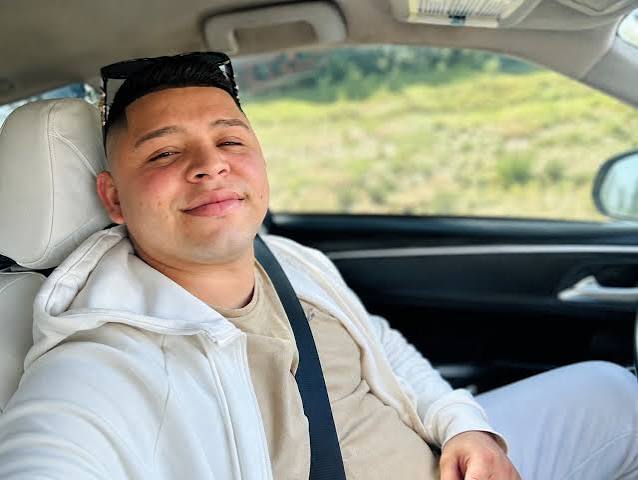 Migrante venezolano baleado por el ICE es reingresado de urgencia a un hospital tras perder movilidad