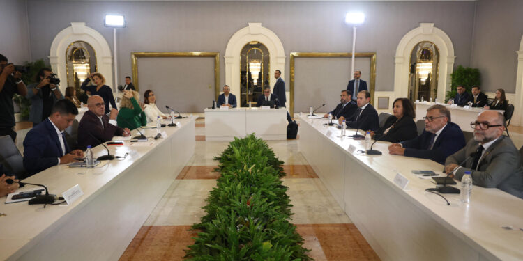Nueva jornada de diálogo político entre el Gobierno y la AN-2015 avanza sin acuerdos oficiales divulgados