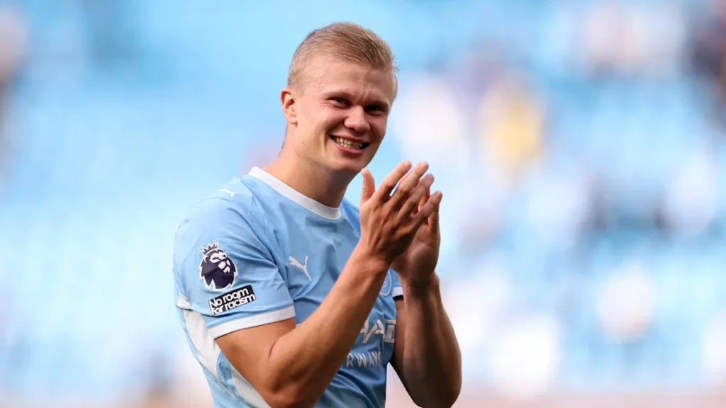Erling Haaland demanda a la aerolínea Norwegian por el uso no autorizado de su imagen durante el Mundial