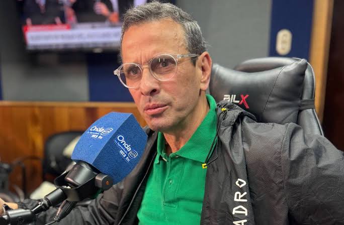 Capriles califica de «muy buena noticia» el regreso de María Corina Machado y exige elecciones presidenciales