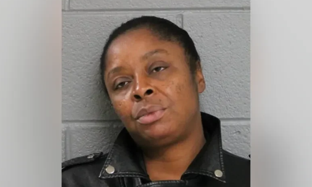 Acusan de asesinato en primer grado a la mujer que apuñaló mortalmente a una niña venezolana de 7 años en Chicago