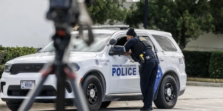 Desmantelan red de fraude financiero en Doral: arrestan a cuatro venezolanos y un cubano