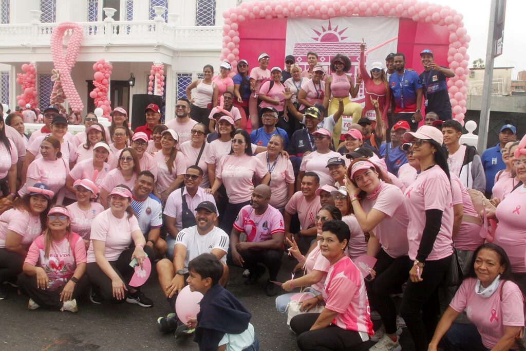 Alcaldía de Maracaibo respaldó la 26.ª edición de la Caminata FAMAC por la prevención del cáncer de mama