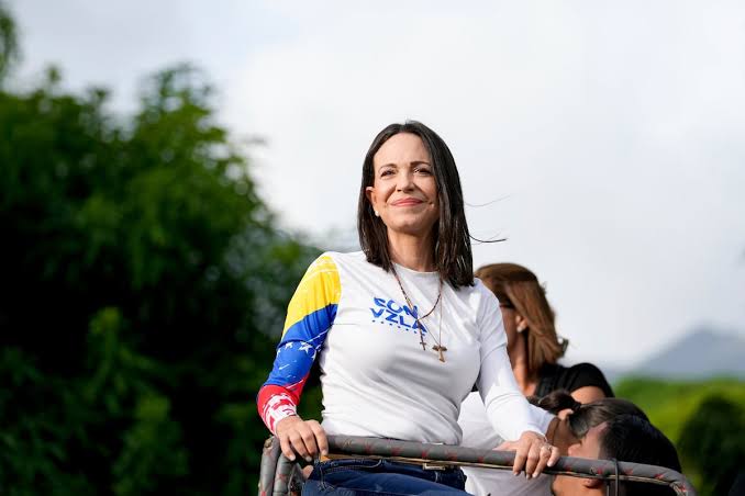 María Corina Machado participó en entrega de ayuda humanitaria en Panamá e insiste que el chavismo teme su retorno a Venezuela