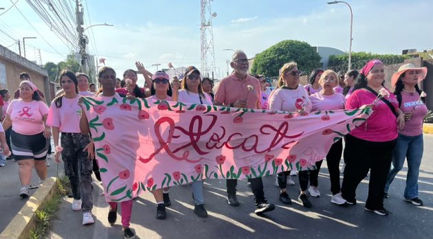 La Alcaldía de Maracaibo promueve la prevención del cáncer de mama con caminata y bailoterapia en Los Modines