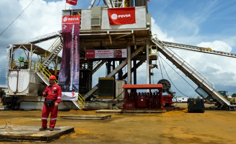 PDVSA consolida su recuperación: producción petrolera sube 8% en el tercer trimestre y supera los 1,2 millones de barriles diarios