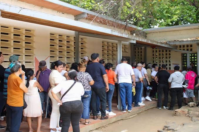 Más de 1.500 electores eligen proyectos comunitarios en Francisco Eugenio Bustamante