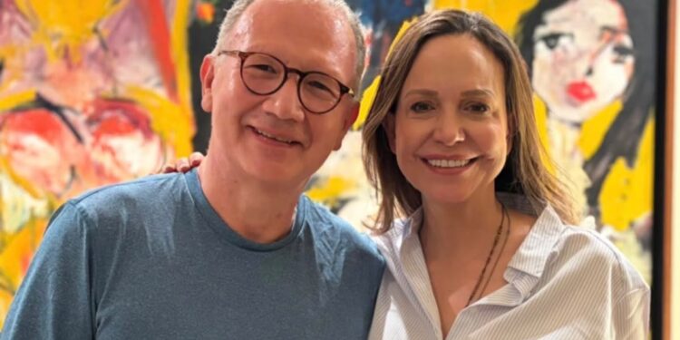María Corina Machado se reúne por primera vez en Venezuela con Perkins Rocha