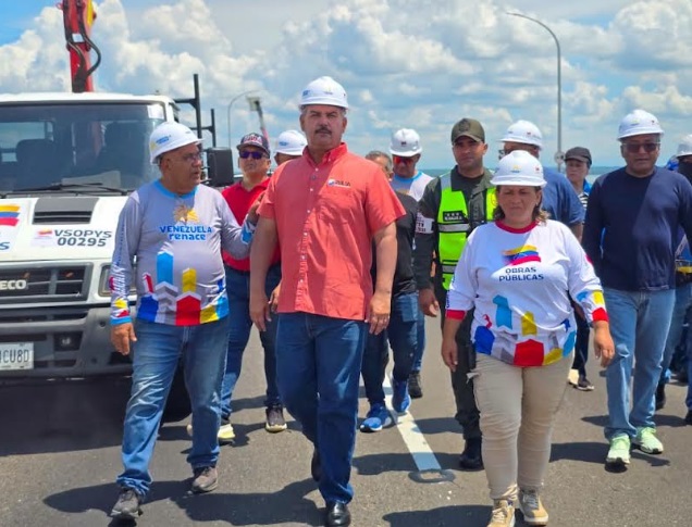 Encenderán de nuevo el Puente sobre el Lago: arrancó la sustitución total de su red de alumbrado