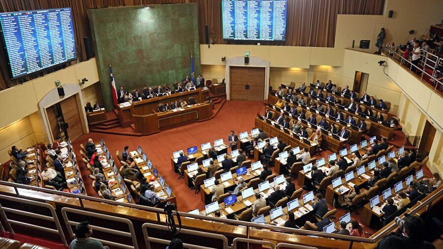Congreso de Chile aprueba ley para agilizar expulsión de inmigrantes irregulares